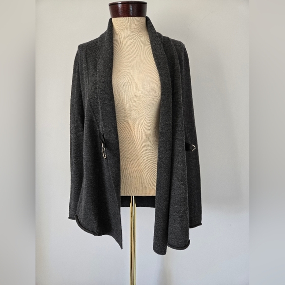 CAROLE LITTLE Extra Fine Merino Wool Gray Shawl Collar Cardigan. Size M - Picture 9 of 14